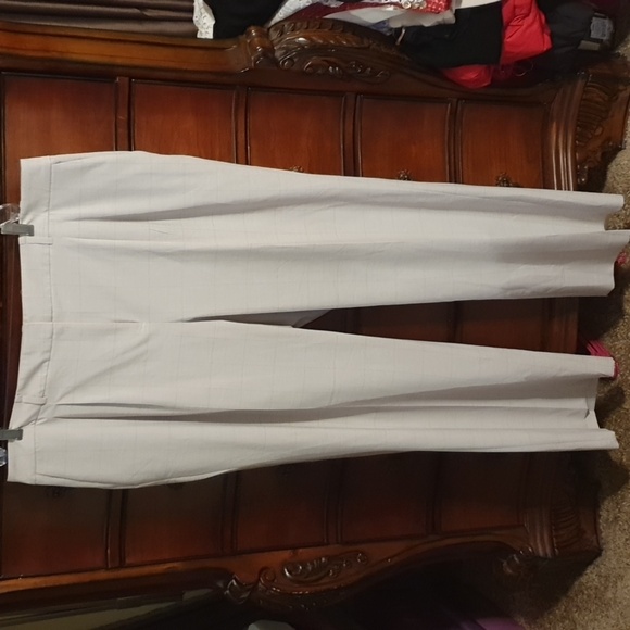 Calvin Klein Plus Size Windowpane Pantsuit sz 18 - Picture 8 of 11